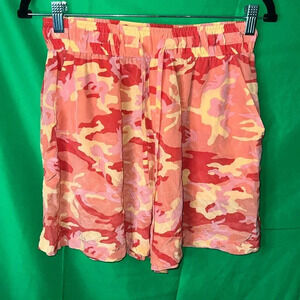 Equipment 100% Silk Shorts size 8